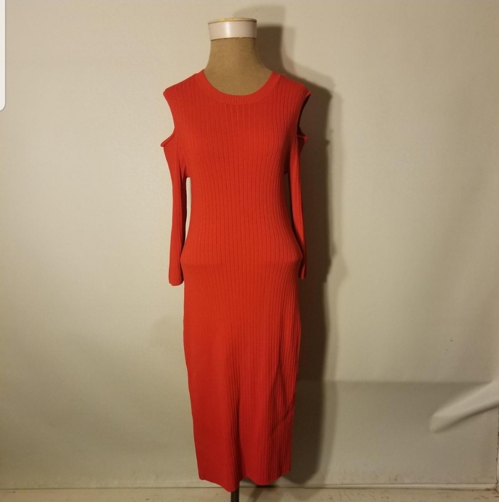 New York & Company Red Long Sleeve Maxi Ribbed Dress W/ Cold Shoulders. Size M